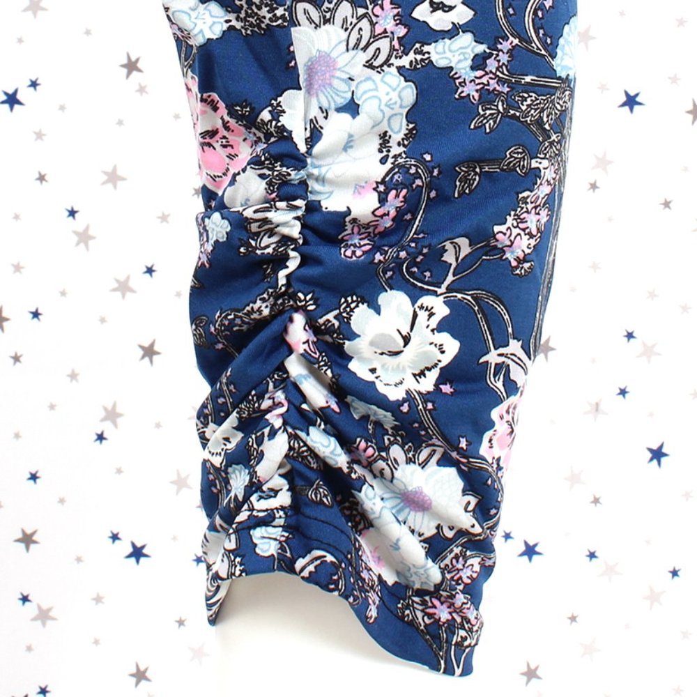 Sleeveless Surplice V-neck Floral Print Jumpsuit - Picture 6 of 8